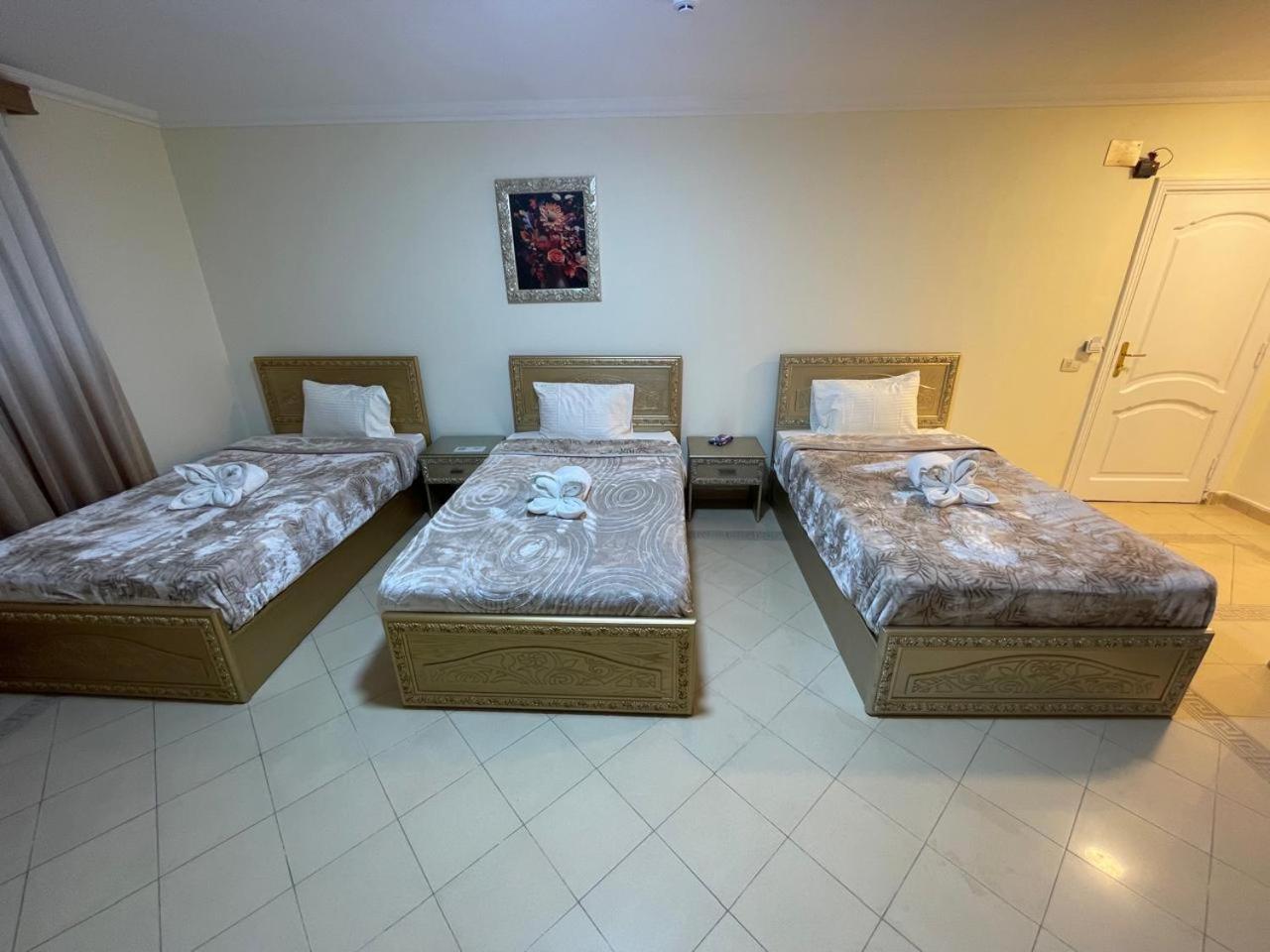 Afnan Cairo Airport Apartment Екстериор снимка